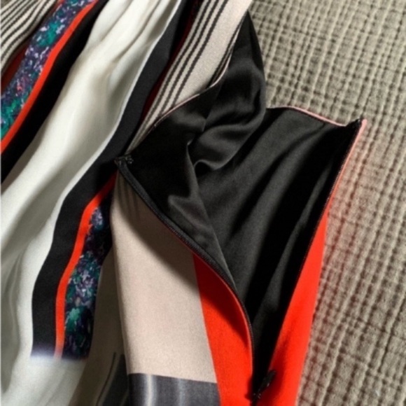 Kobi Halperin Silk Halter Dress with Gradient Design - Picture 11 of 16